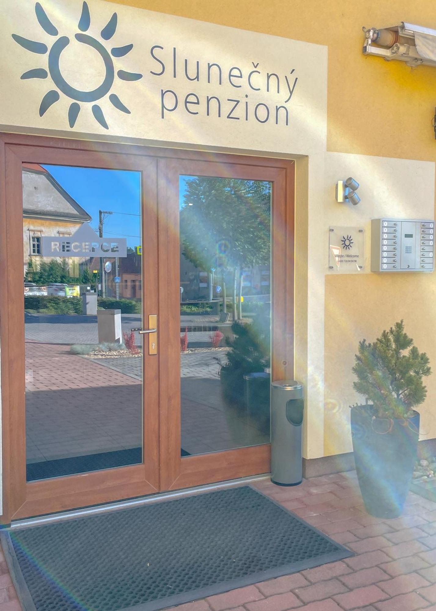 Slunecny Penzion Tasovice Exteriör bild